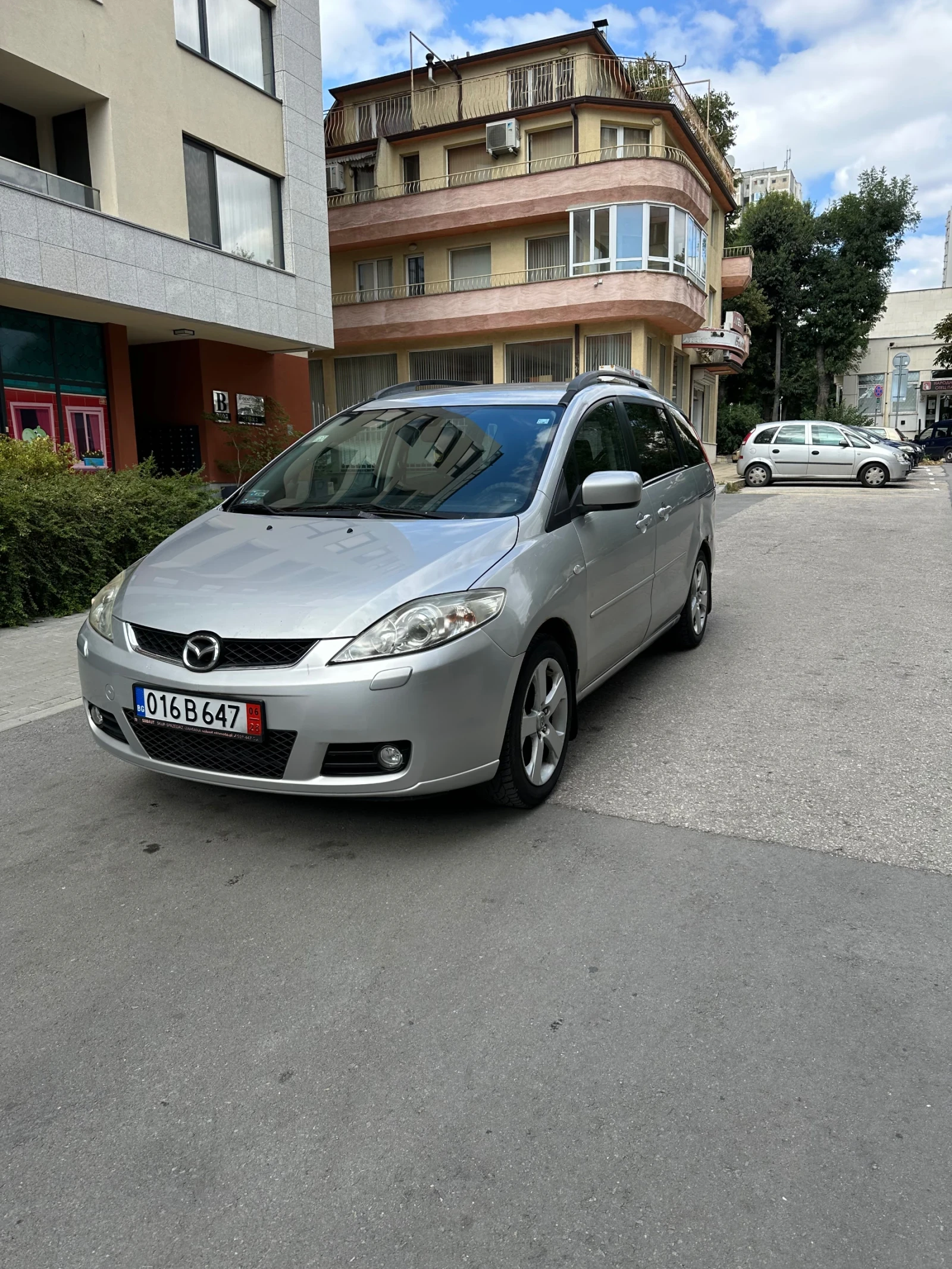 Mazda 5 2.0i LPG  6+ 1, снимка 4 - Автомобили и джипове - 56359041