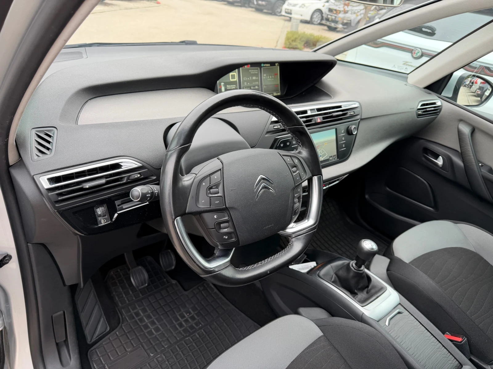Citroen C4 Picasso 1.6HDI 120�.� 6��. NAVI Virtual Cockpit | Mobile.bg � ����������� 7