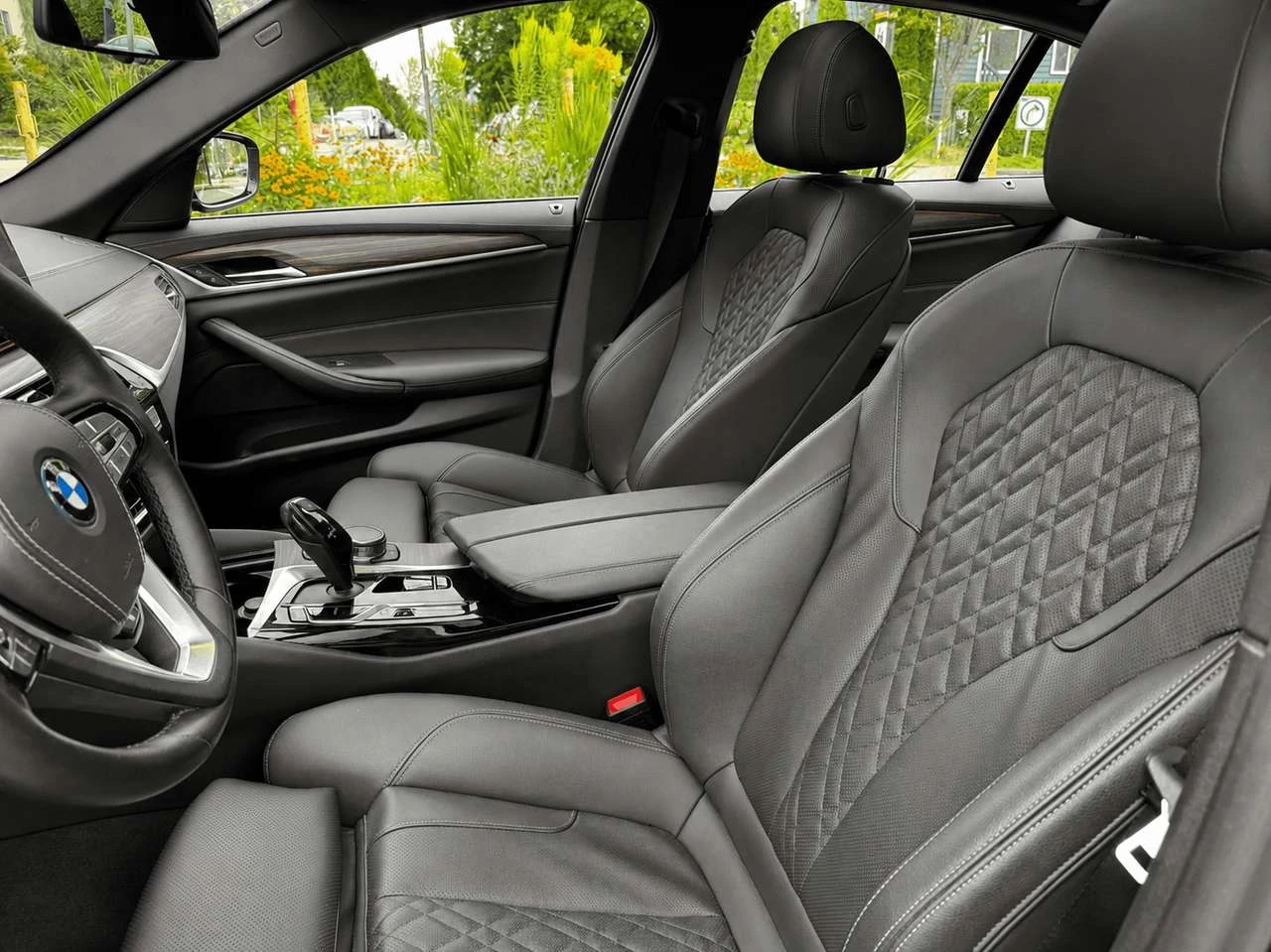 BMW 530E 530e xDrive Plug-In Hybrid | Mobile.bg � ����������� 14