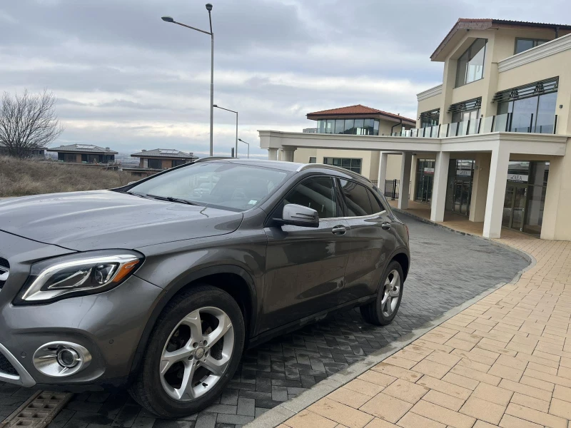 Mercedes-Benz GLA 250 Facelift 4matic, снимка 4 - Автомобили и джипове - 48323394