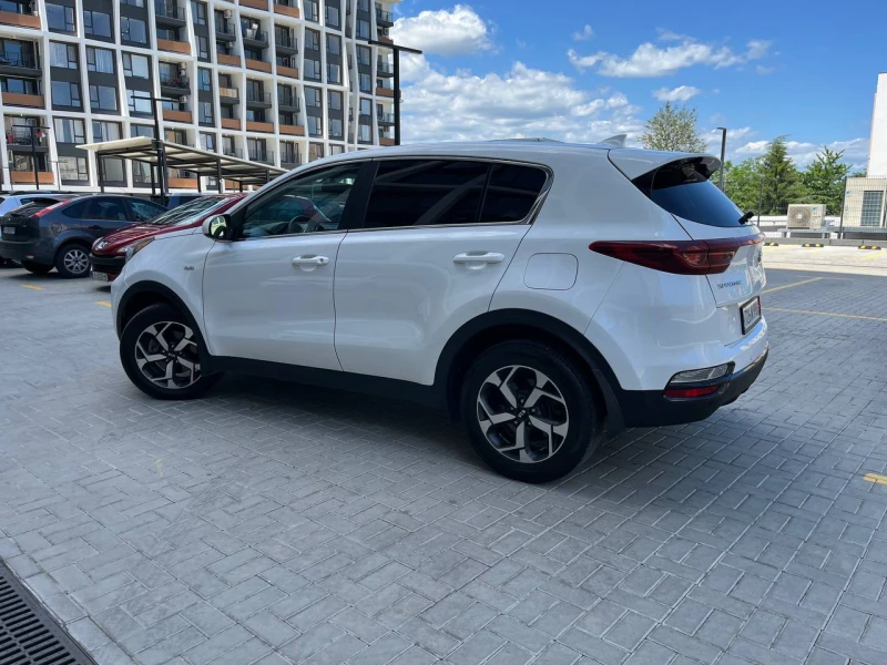 Kia Sportage, снимка 5 - Автомобили и джипове - 52319981