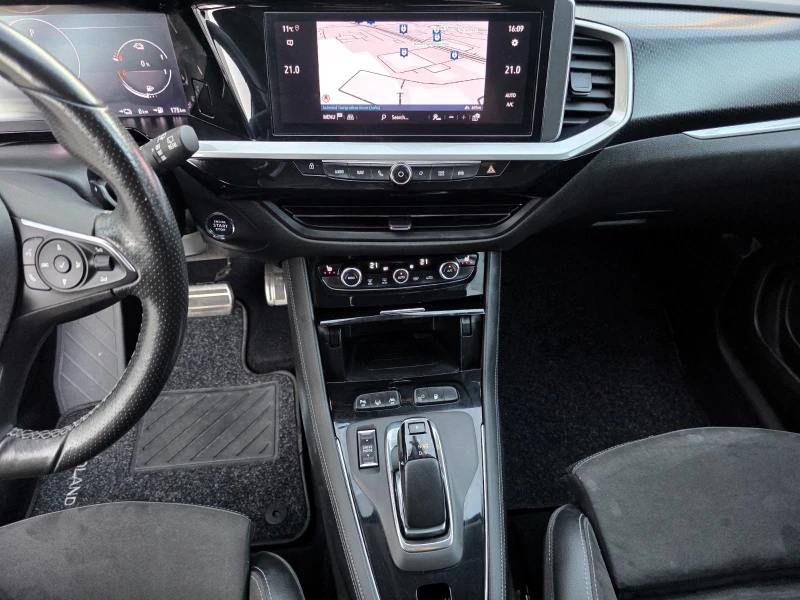 Opel Grandland X GSe/AWD/AT8/1.6PHEV/300hp, снимка 9 - Автомобили и джипове - 52711048