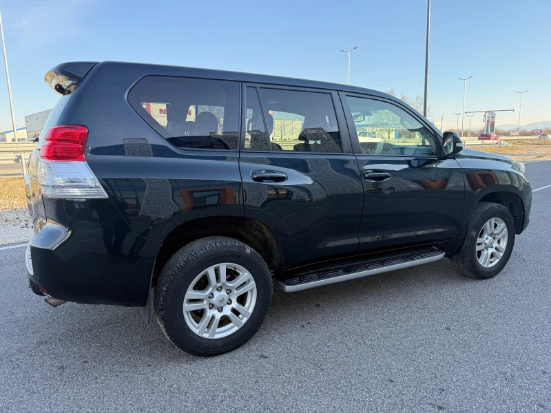 Toyota Land cruiser 150, снимка 12 - Автомобили и джипове - 52937769