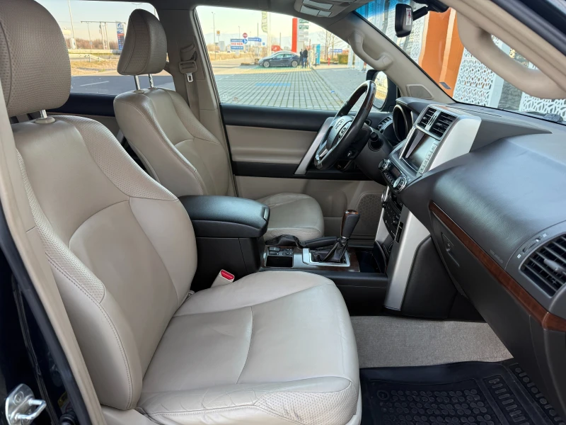 Toyota Land cruiser 150, снимка 7 - Автомобили и джипове - 52937769