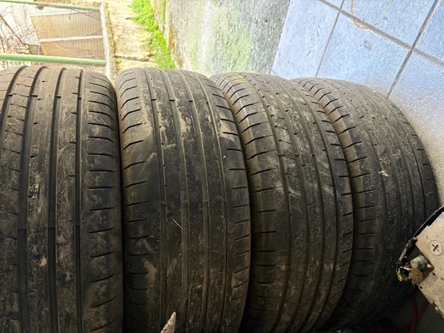 Hyundai Santa fe 2.2 Diesel 4x4 Automat, снимка 14 - Автомобили и джипове - 54042837