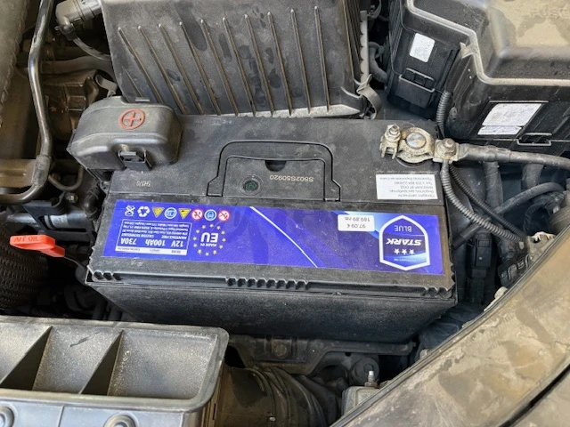 Hyundai Santa fe 2.2 Diesel 4x4 Automat, снимка 10 - Автомобили и джипове - 54042837