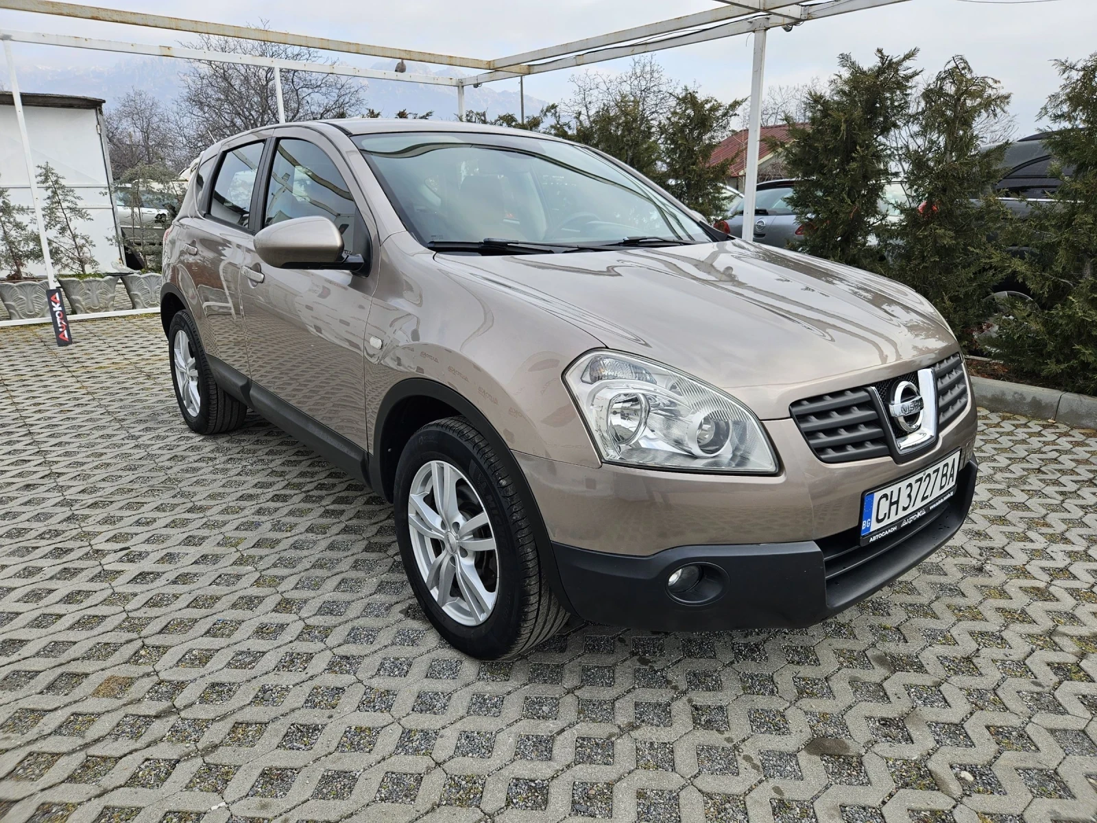 Nissan Qashqai 2.0i-141кс= 4х4= ГАЗ= 6СКОРОСТИ= ОБСЛУЖЕН - изображение 2