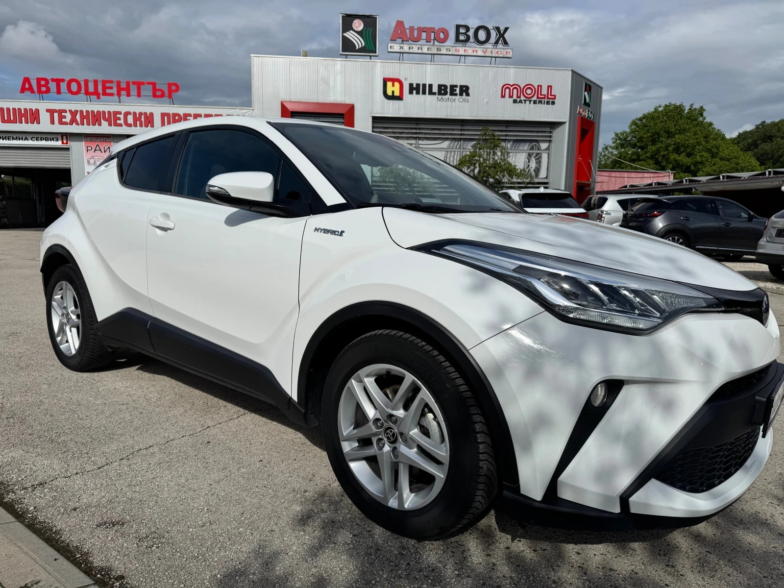 Toyota C-HR 1.8h 122к.с 81000км. FACE Гаранция  - изображение 3