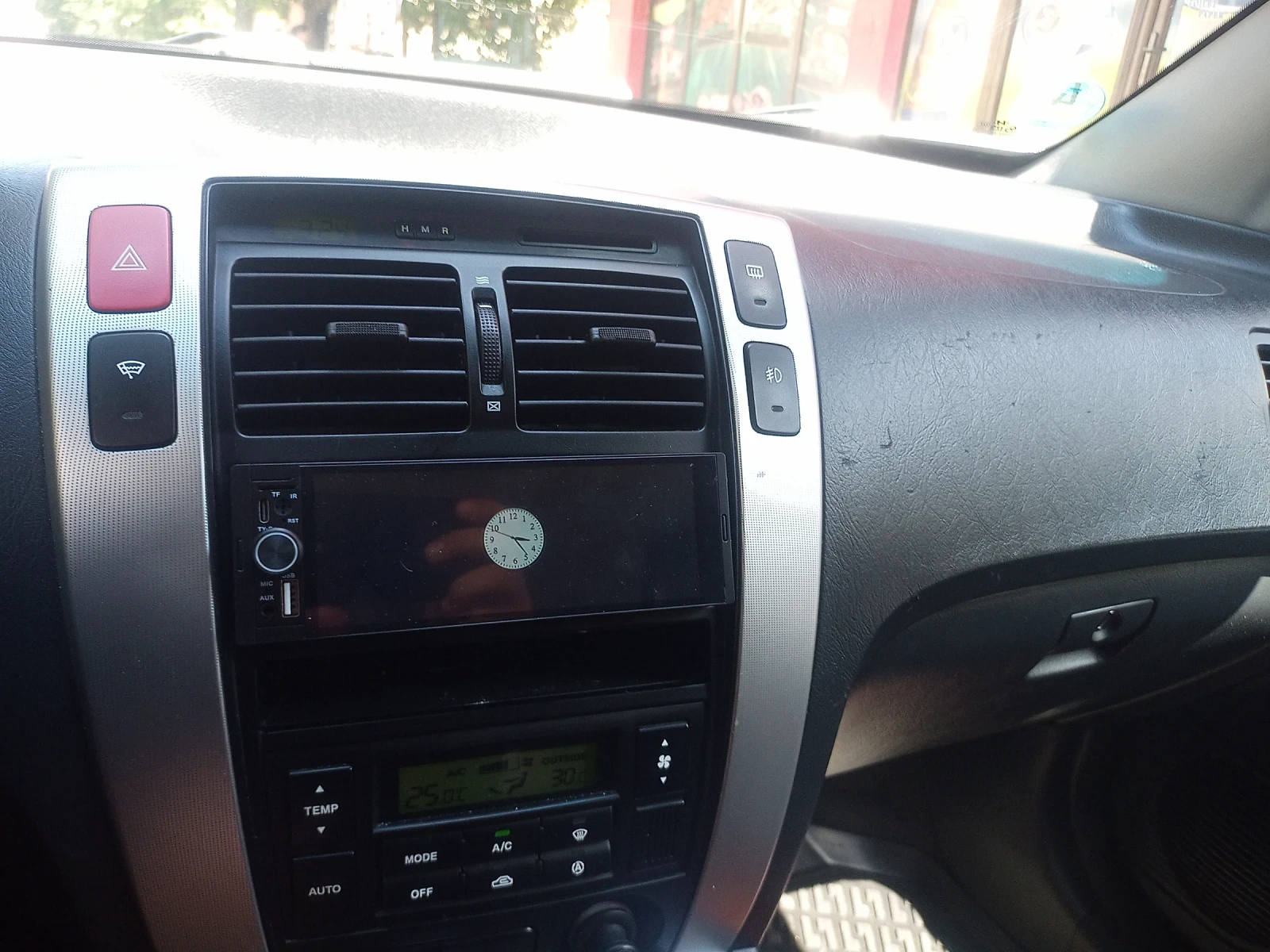 Hyundai Tucson 2.0i - изображение 2