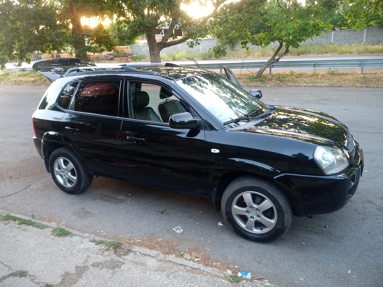 Hyundai Tucson 2.0i - изображение 7