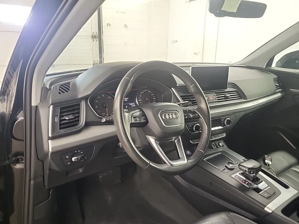 Audi Q5 * PROGRESSIV * CARFAX * БЕЗ ПЪРВОНАЧАЛНА ВНОСКА - изображение 10