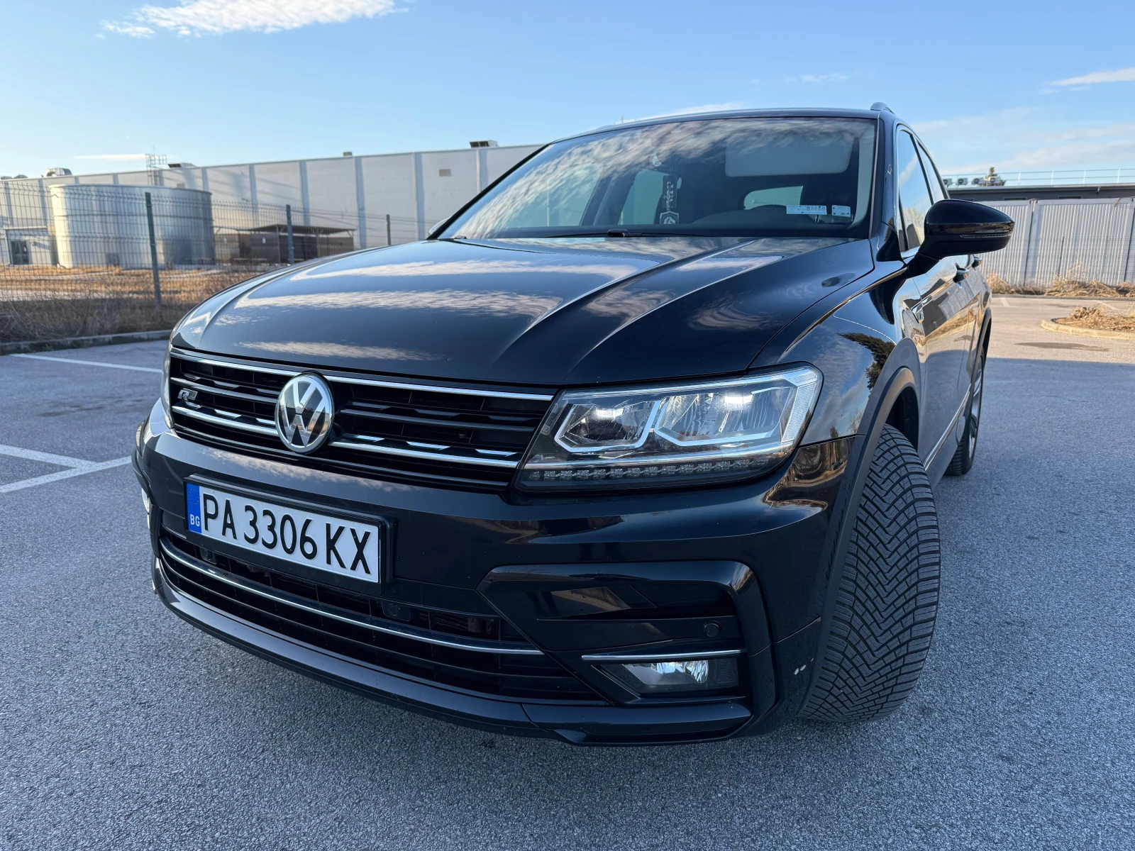 VW Tiguan 2.0D 4x4 R-Line Dig.Cockpit | Mobile.bg   4