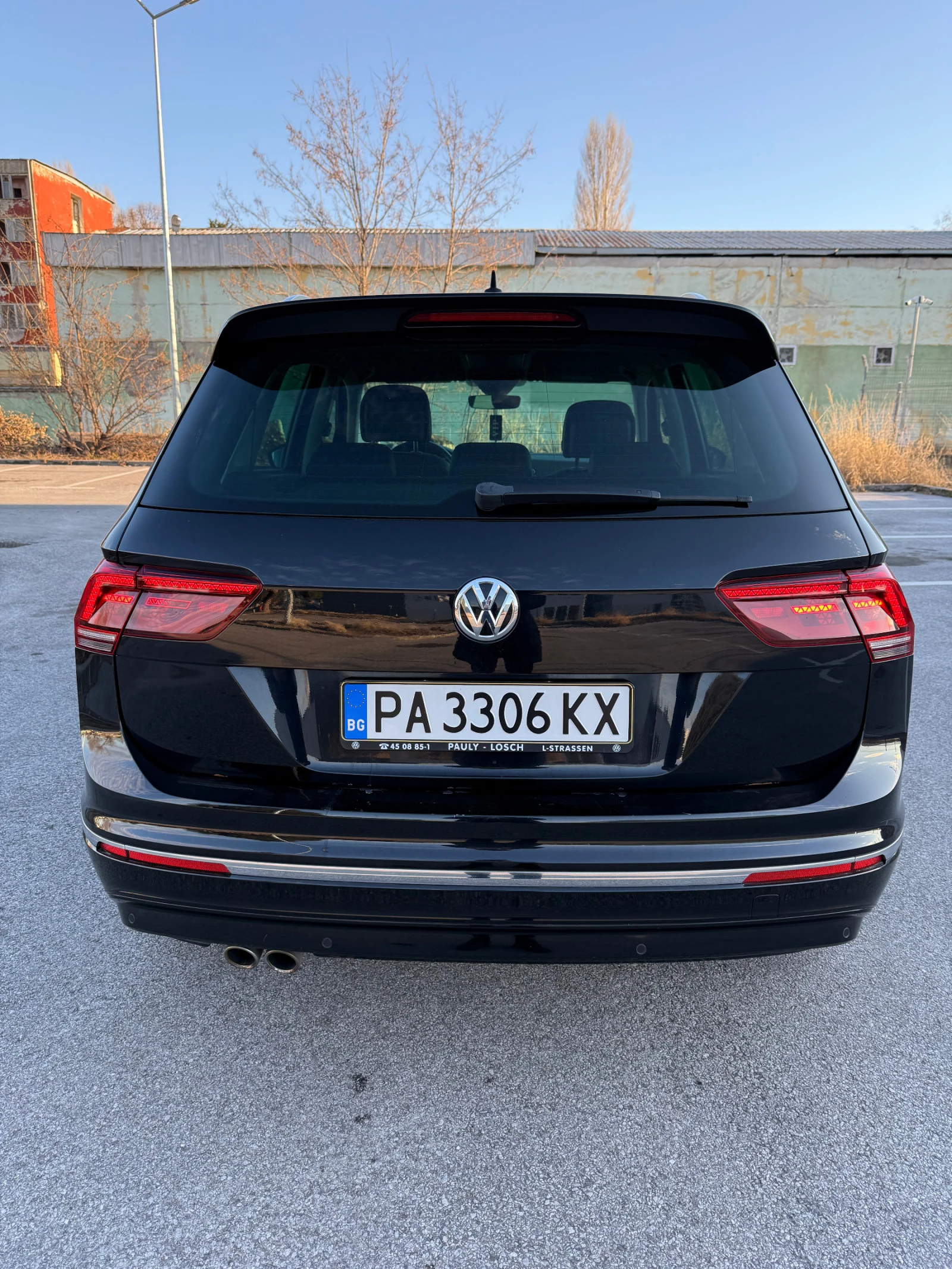 VW Tiguan 2.0D 4x4 R-Line Dig.Cockpit | Mobile.bg   15