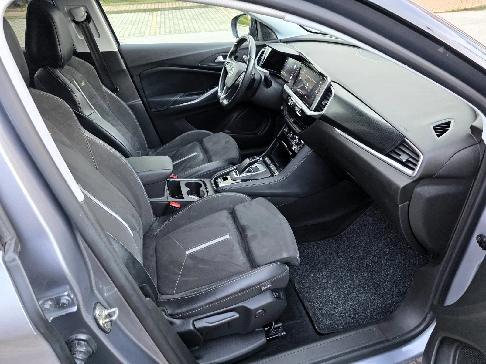 Opel Grandland X GSe/AWD/AT8/1.6PHEV/300hp | Mobile.bg � ����������� 13