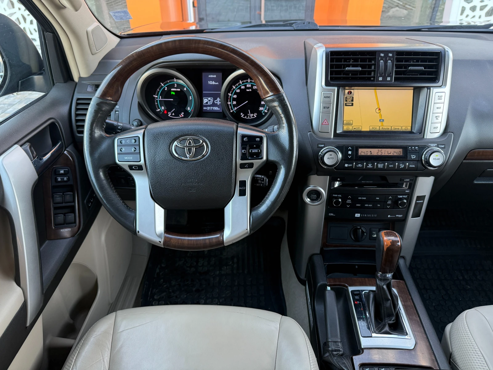 Toyota Land cruiser 150 - изображение 4