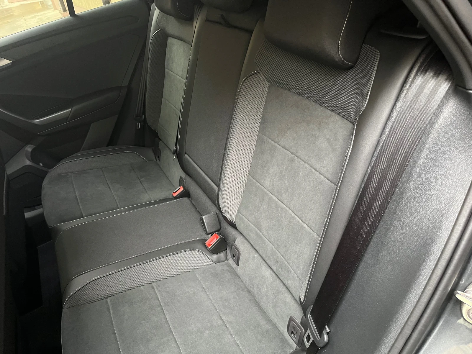 VW T-Roc Black style 1, 5 TSI OPF DSG, снимка 6 - Автомобили и джипове - 53725479