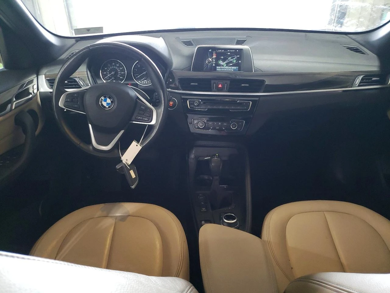 BMW X1 2.0l xDrive28I, снимка 8 - Автомобили и джипове - 53986429