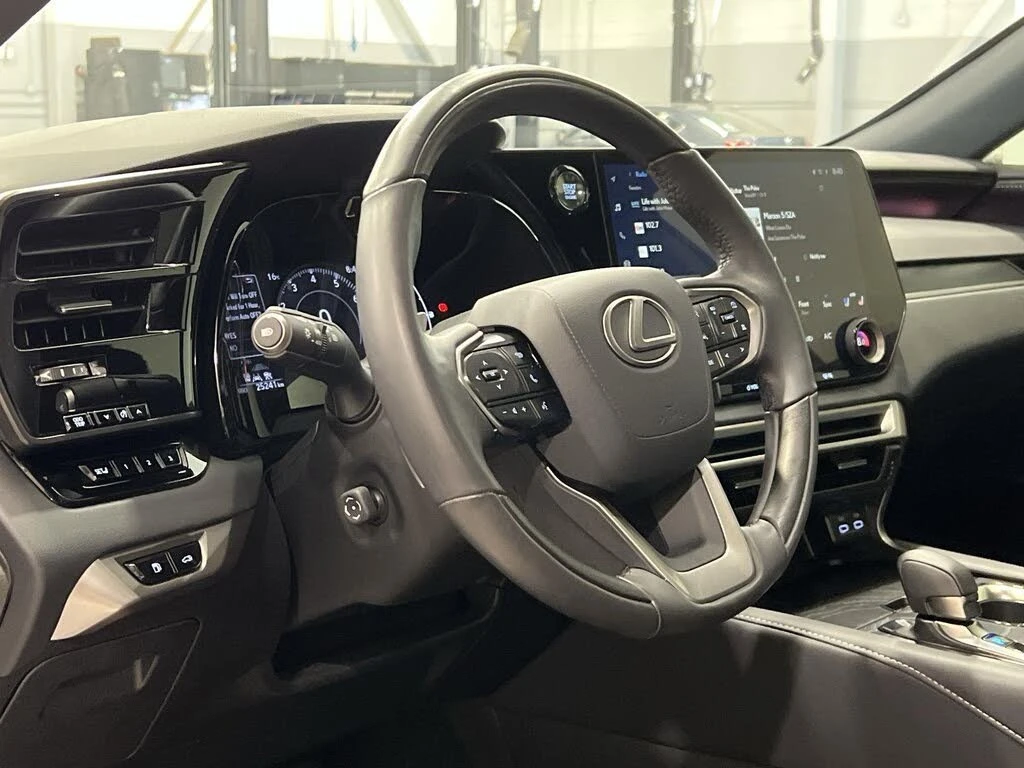 Lexus RX 350 Luxury* AWD* АвтоКредит* (ЦЕНА ДО БГ), снимка 12 - Автомобили и джипове - 54239054