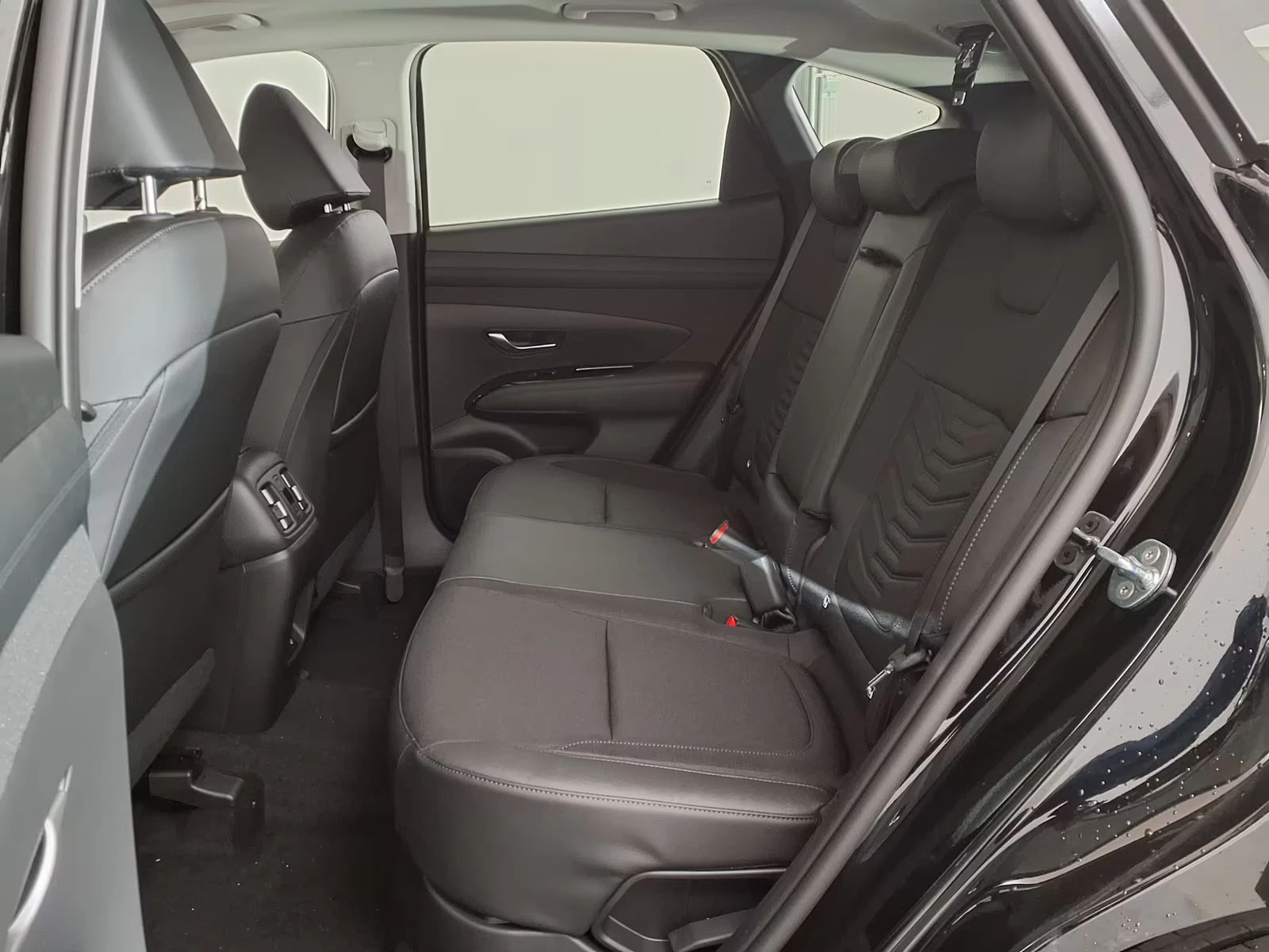 Hyundai Tucson НОВ!/PRIME/239HP/CAM/NAVI/LED/CPLAY/KLESS/265q, снимка 11 - Автомобили и джипове - 54440767