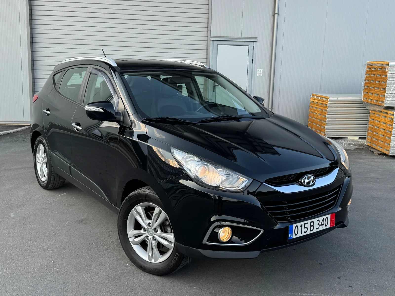 Hyundai IX35 1.7 CRDi 116k.c. * Подгрев * Кожа * Bluetooth/AUX, снимка 7 - Автомобили и джипове - 55504017