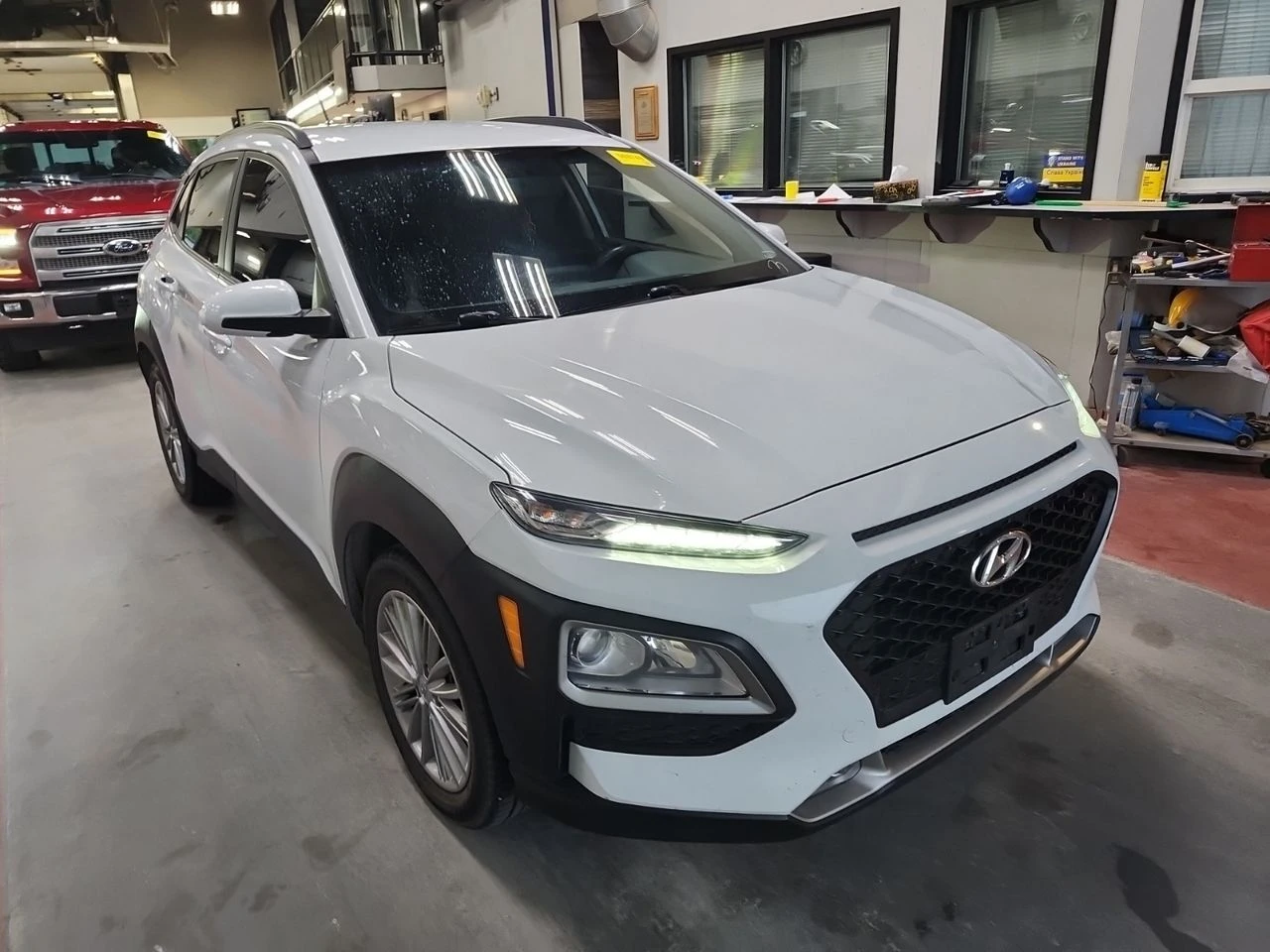 Hyundai Kona Preferred, снимка 3 - Автомобили и джипове - 55804477