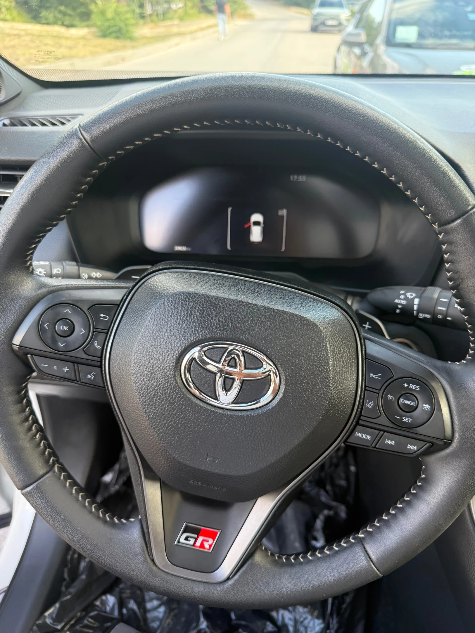 Toyota Rav4, снимка 12 - Автомобили и джипове - 56304093
