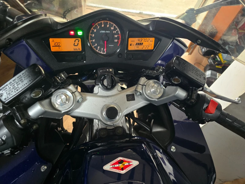 Honda Vfr 800 V-tec CBS, снимка 9 - Мотоциклети и мототехника - 52313923