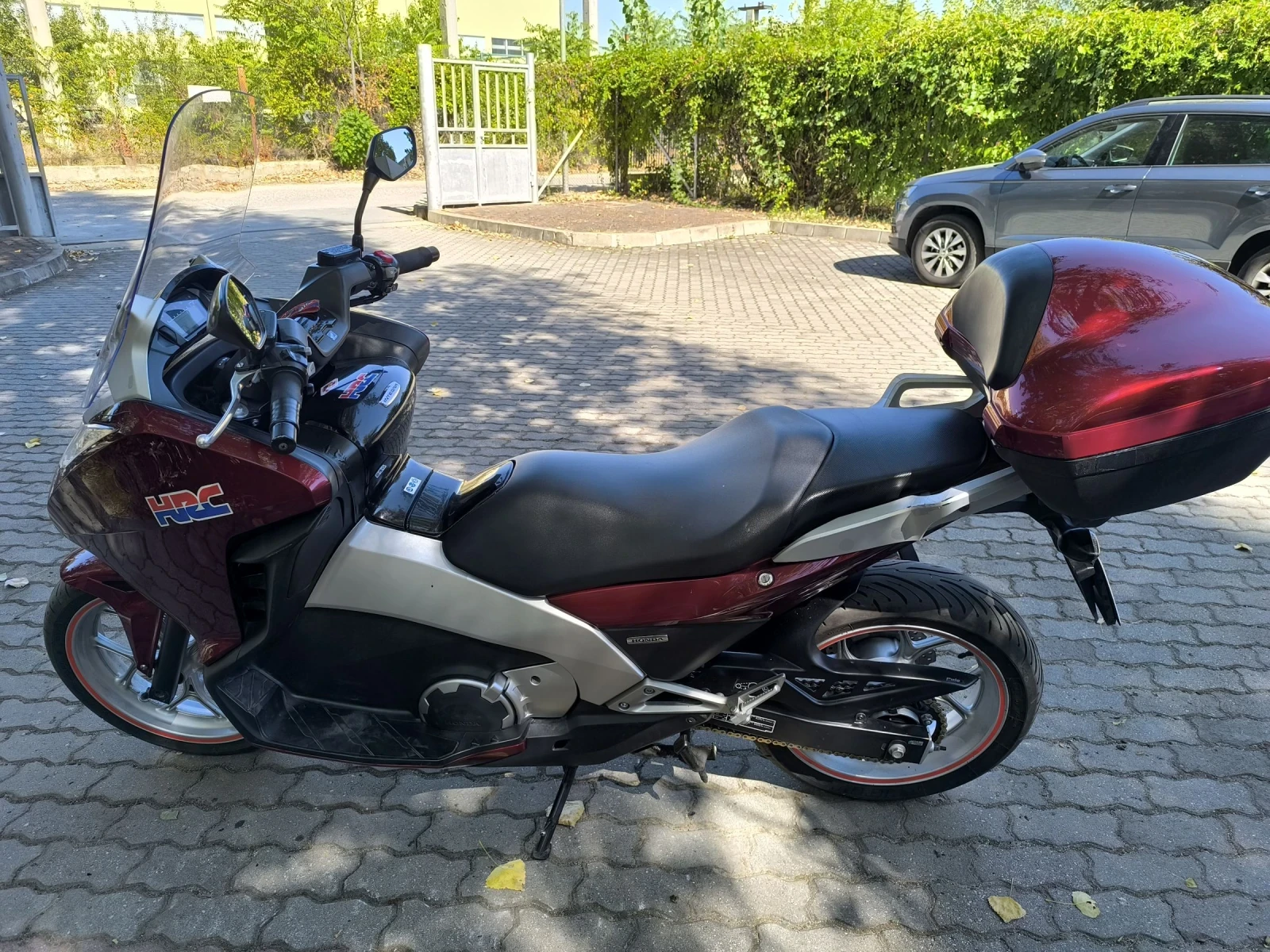 Honda Integra NC 700D - изображение 2