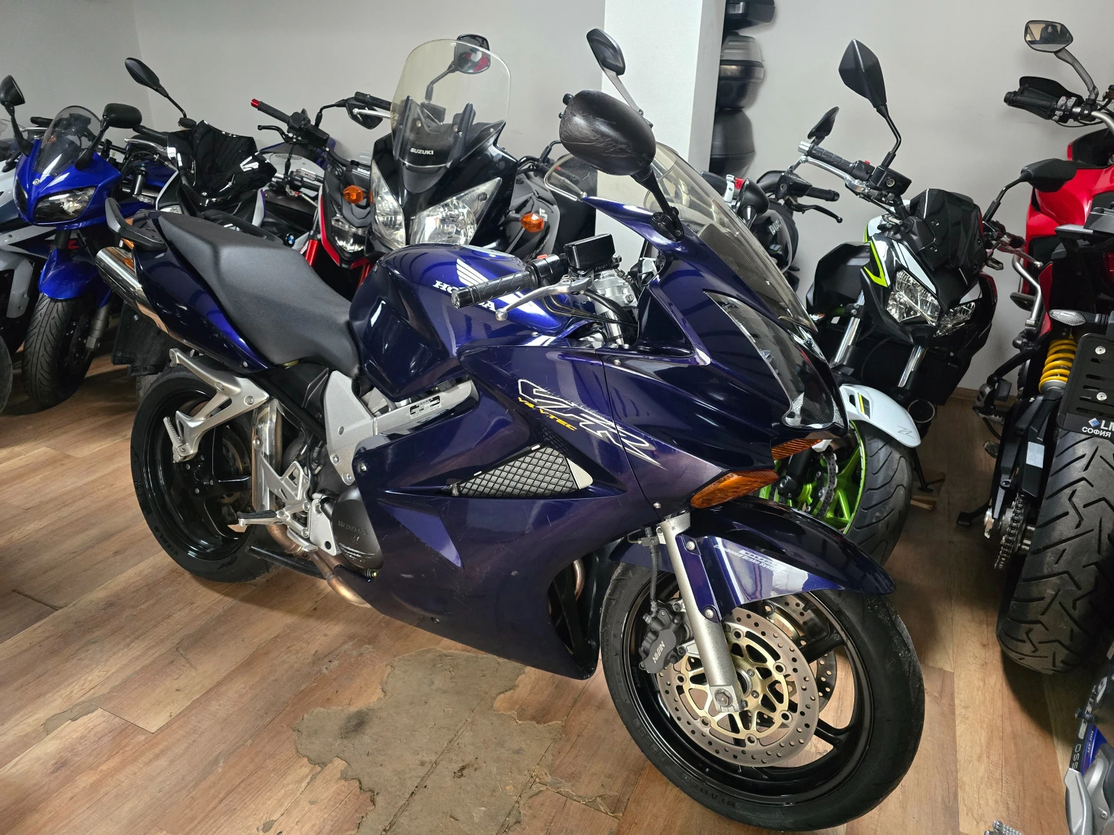 Honda Vfr 800 V-tec CBS | Mobile.bg   1