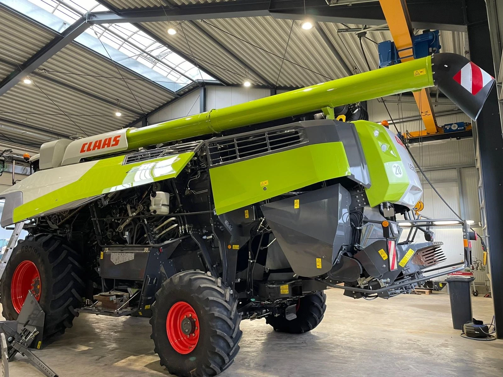 Комбайн Claas LEXION 6600 + CLAAS VARIO 930 ЛИЗИНГ - изображение 4