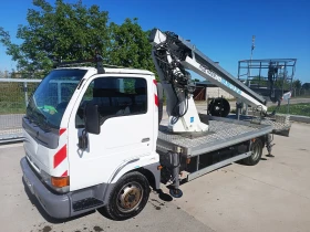      Nissan Cabstar