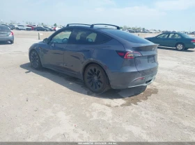 Tesla Model Y Performance Dual Motor All-Wheel Drive, снимка 3