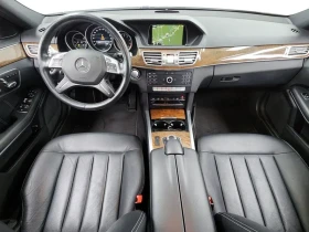 Mercedes-Benz E 300 Elegance - САМО 30% АВАНС, снимка 7