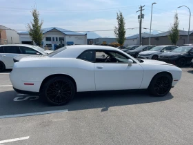 Dodge Challenger SXT PLUS * * CARFAX * *   * *  | Mobile.bg    4