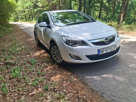 Обява за продажба на Opel Astra 1.7 CDTI ~8 500 лв. - изображение 1 | Auto.bg Обява за продажба на Opel Astra 1.7 CDTI ~8 500 лв. - изображение 1