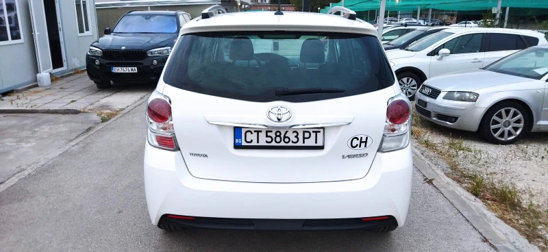 Toyota Verso 1.8 Швейцария , снимка 6 - Автомобили и джипове - 45537804