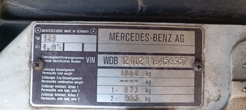 Mercedes-Benz 124 W124 200E, снимка 8 - Автомобили и джипове - 46402354