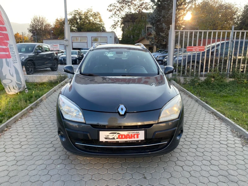 Renault Megane 1.5dCi/NAVI/РЕАЛНИ КМ ! ! ! , снимка 2 - Автомобили и джипове - 47829345