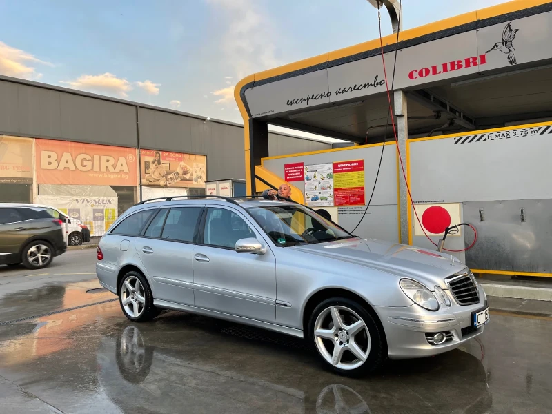 Mercedes-Benz E 320, снимка 1 - Автомобили и джипове - 48854763