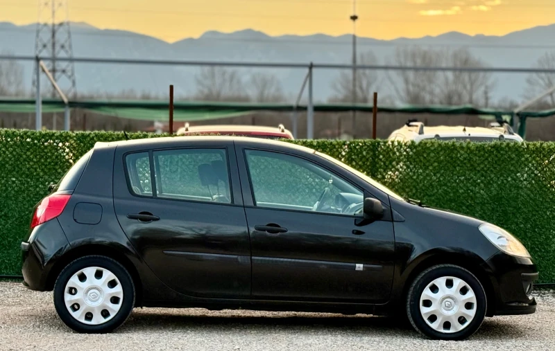 Renault Clio 1.2i LPG ИТАЛИЯ, снимка 8 - Автомобили и джипове - 48984886