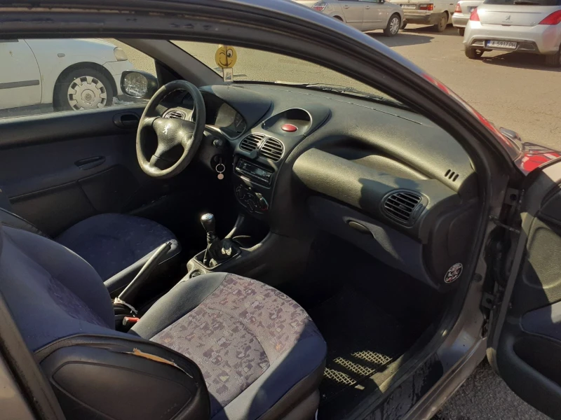 Peugeot 206, снимка 7 - Автомобили и джипове - 49257929