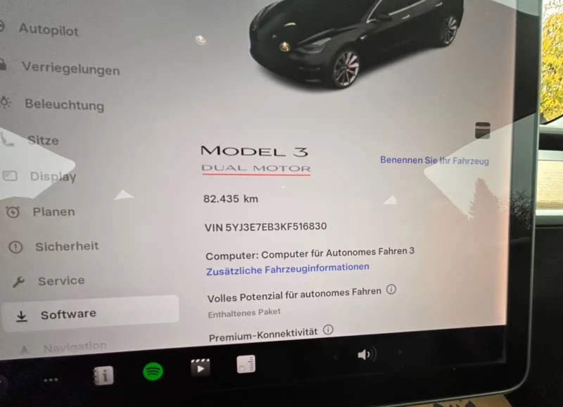 Tesla Model 3 Performance, снимка 12 - Автомобили и джипове - 52383454