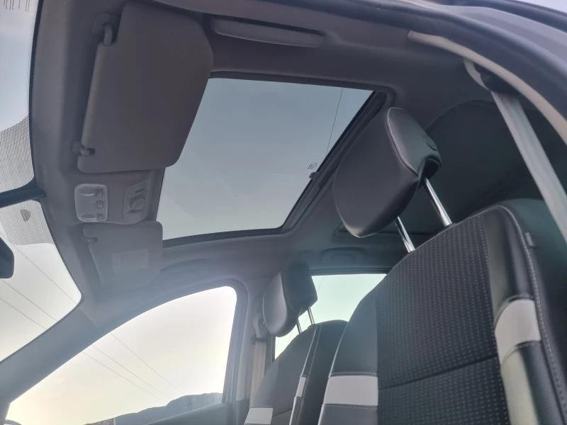 Renault Scenic 1.2 ТБ X-MOD, снимка 15 - Автомобили и джипове - 52527054