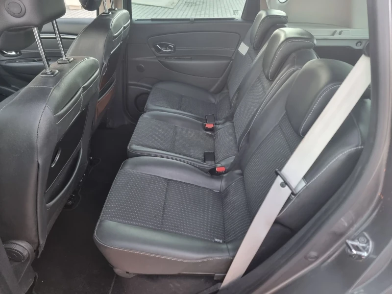Renault Scenic 1.2 ТБ X-MOD, снимка 12 - Автомобили и джипове - 52527054