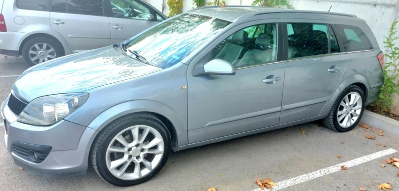 Opel Astra 1.7 CDTI COSMO , снимка 3 - Автомобили и джипове - 52790201