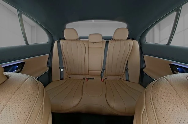 Mercedes-Benz E 300 e 4Matic = AMG Line = Premium Гаранция - изображение 7