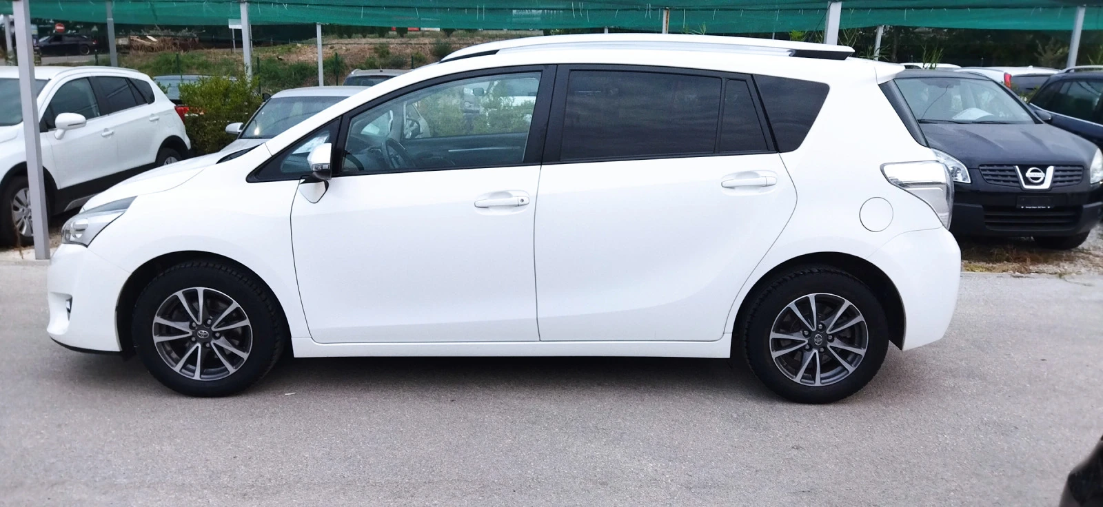 Toyota Verso 1.8 Швейцария  - изображение 9