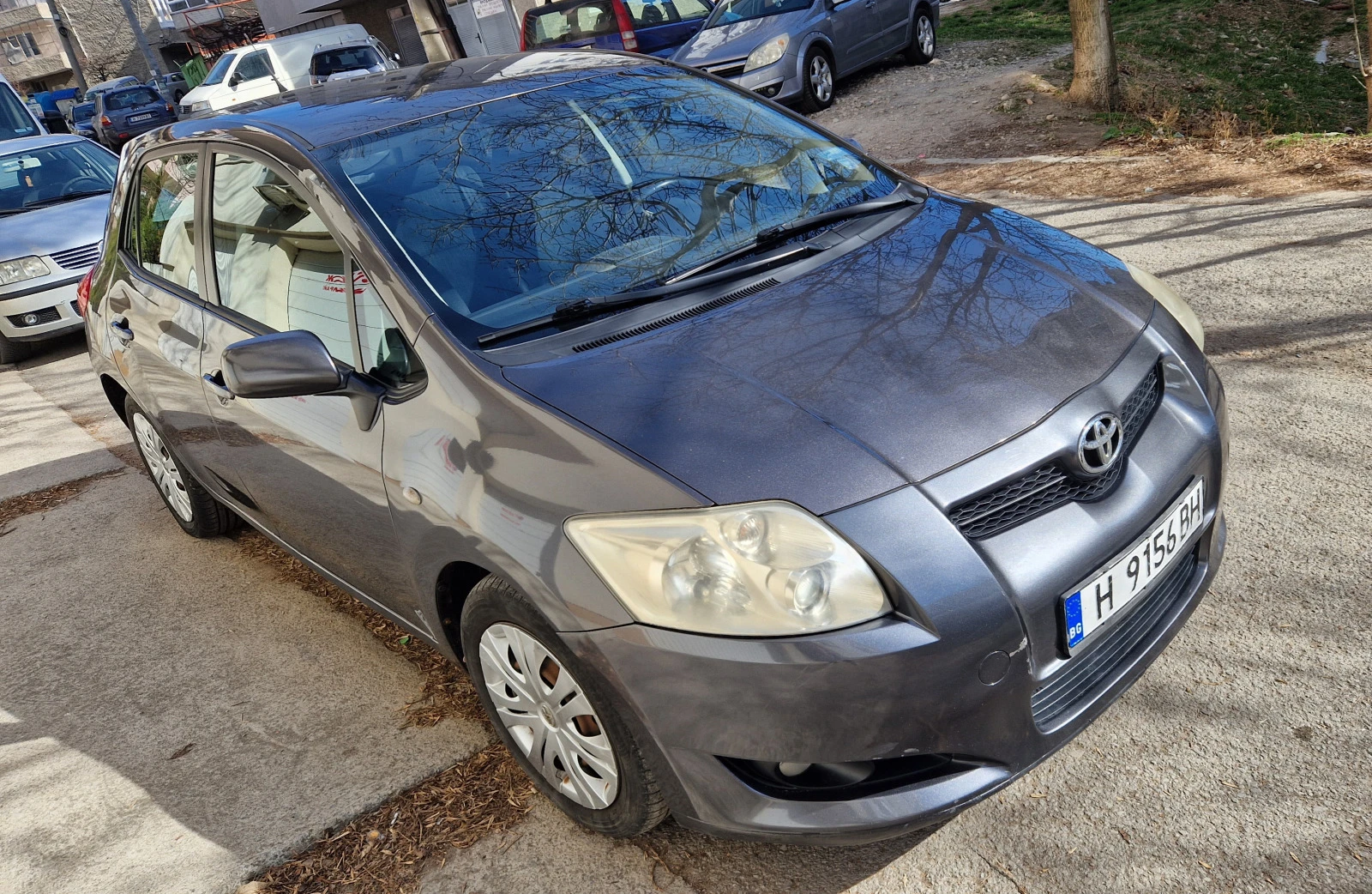 Toyota Auris 2.0 D4D - изображение 2