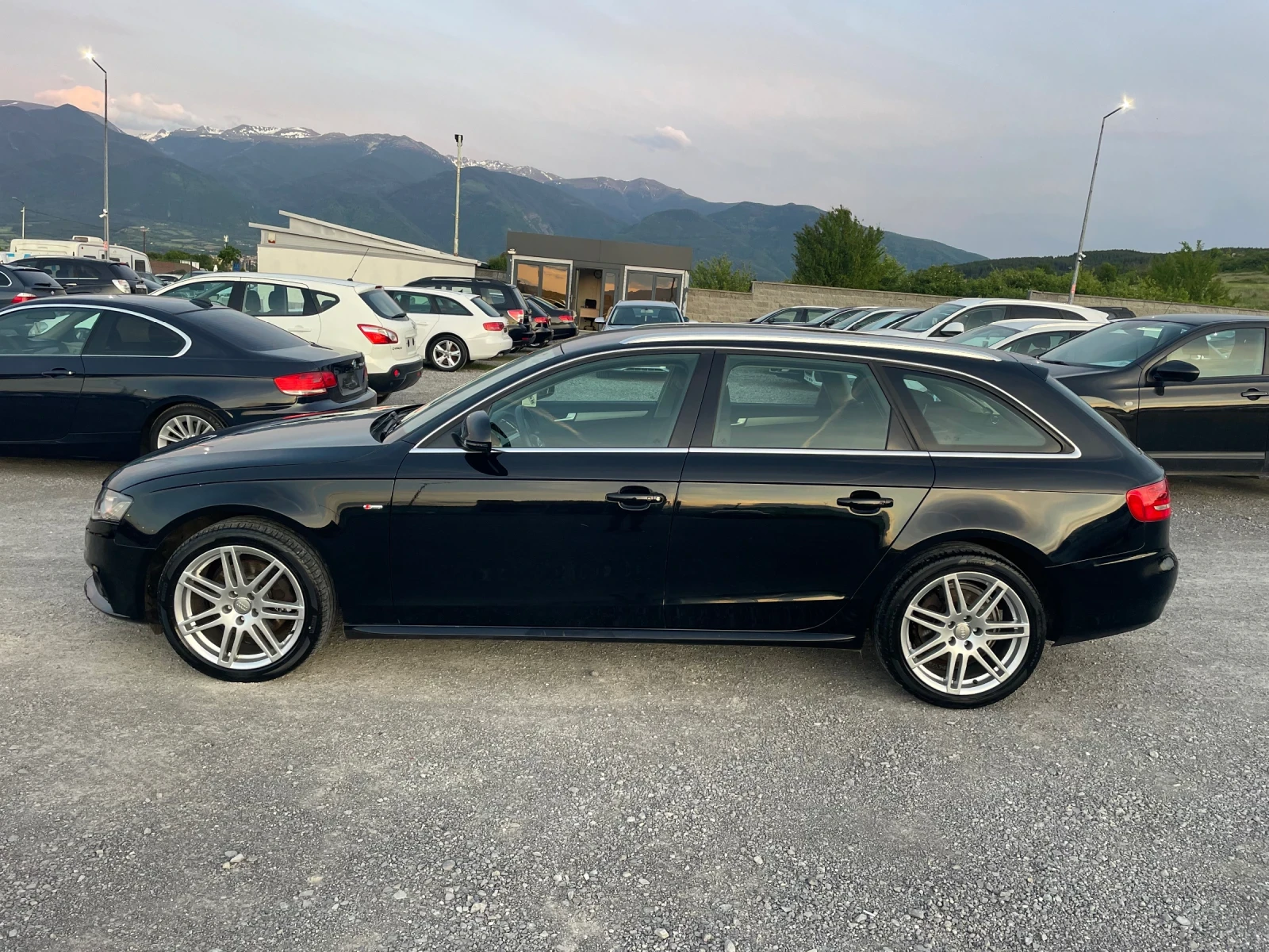 Audi A4 2.0TDI LED BI-XENON 143КС - изображение 4