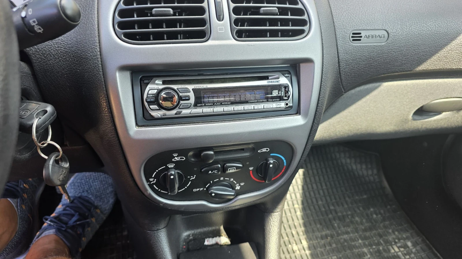 Peugeot 206 1, 4 Климатик - изображение 6